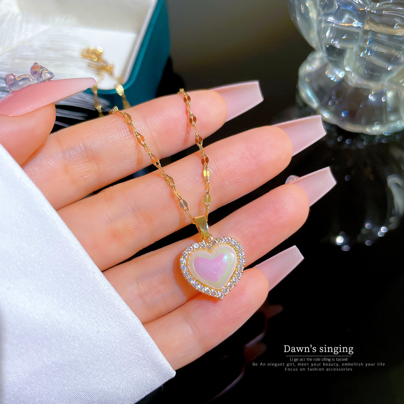 Collana con ciondolo a cuore sirena in zircone placcato oro_voghion.com