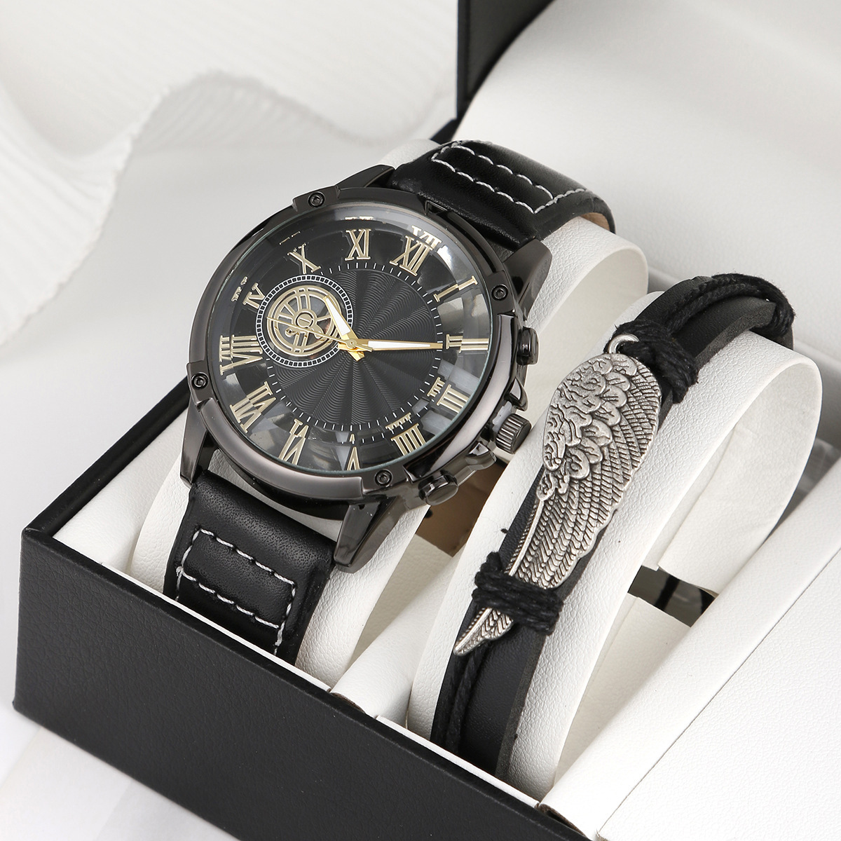 Fashionable trend bracelet