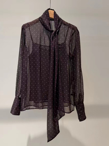 Spring elegant shirt with bow