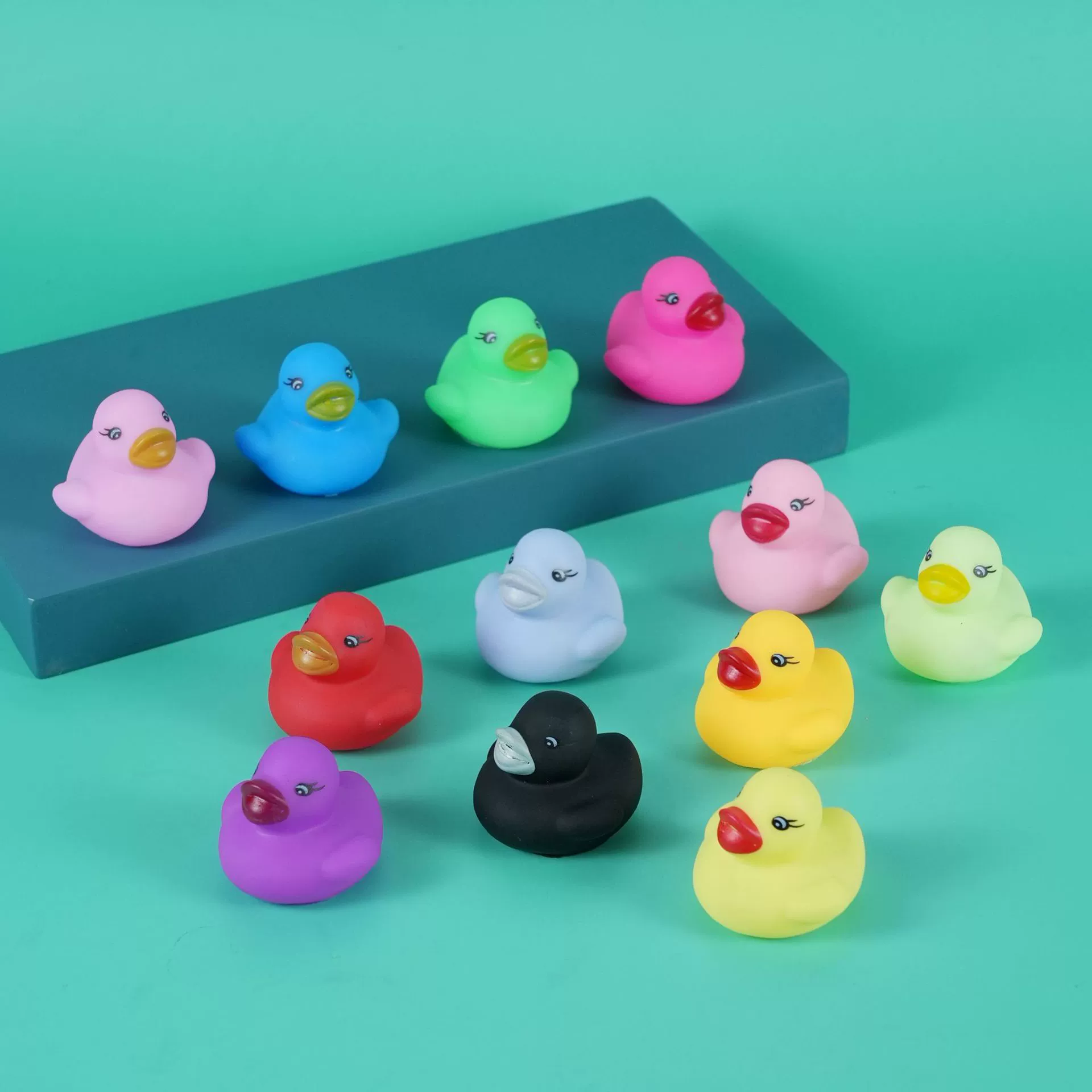 12-цветная игра в воде Маленькая желтая утка цветная мини утиная эмаль
