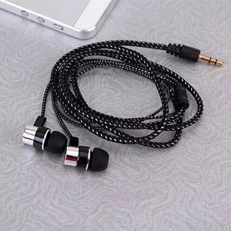 Wholesale Fashion Mp3/Mp4 Wiring Rope Heavy Subwoofer Headphones In-Ear Braided Rope Wired Earplugs Wholesale Fashion Mp3/Mp4 Wiring Rope Heavy Subwoofer Headphones In-Ear Braided Rope Wired Earplugs