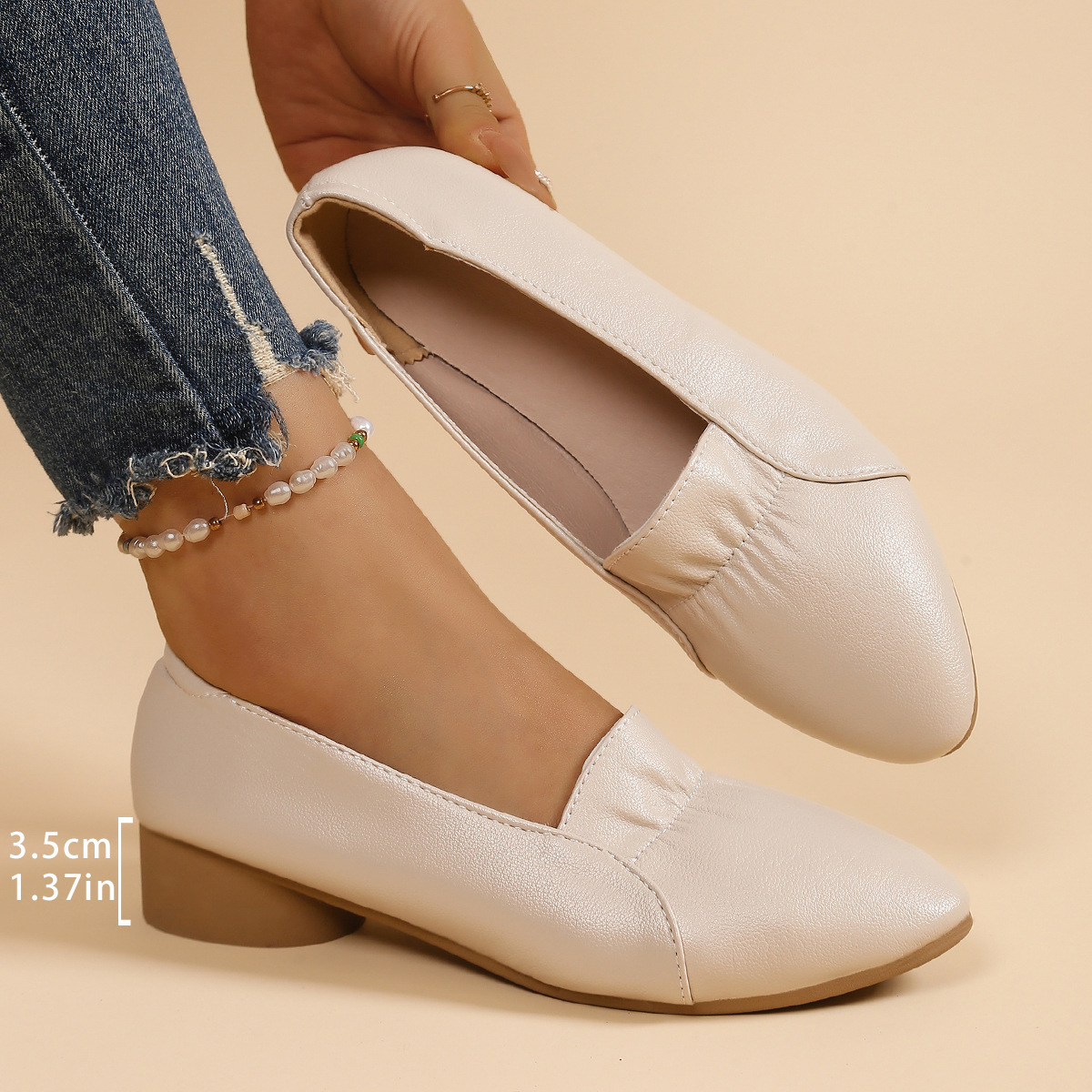 2026 nuevos zapatos de cuero suave de primavera zapatos de tacones negros de mujer zapatos de madre zapatos de tacones de cabeza puntiaguda image 9