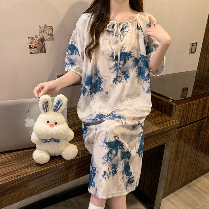 Venta al por mayor transfronteriza verano nuevo estilo mujer camisón de manga corta estilo jersey imitación seda de hielo tela cómoda, flexible y transpirable servicio a domicilio