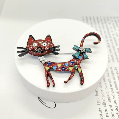 Pearl Retro Brooch, Clothing – Yaxa sancaqları