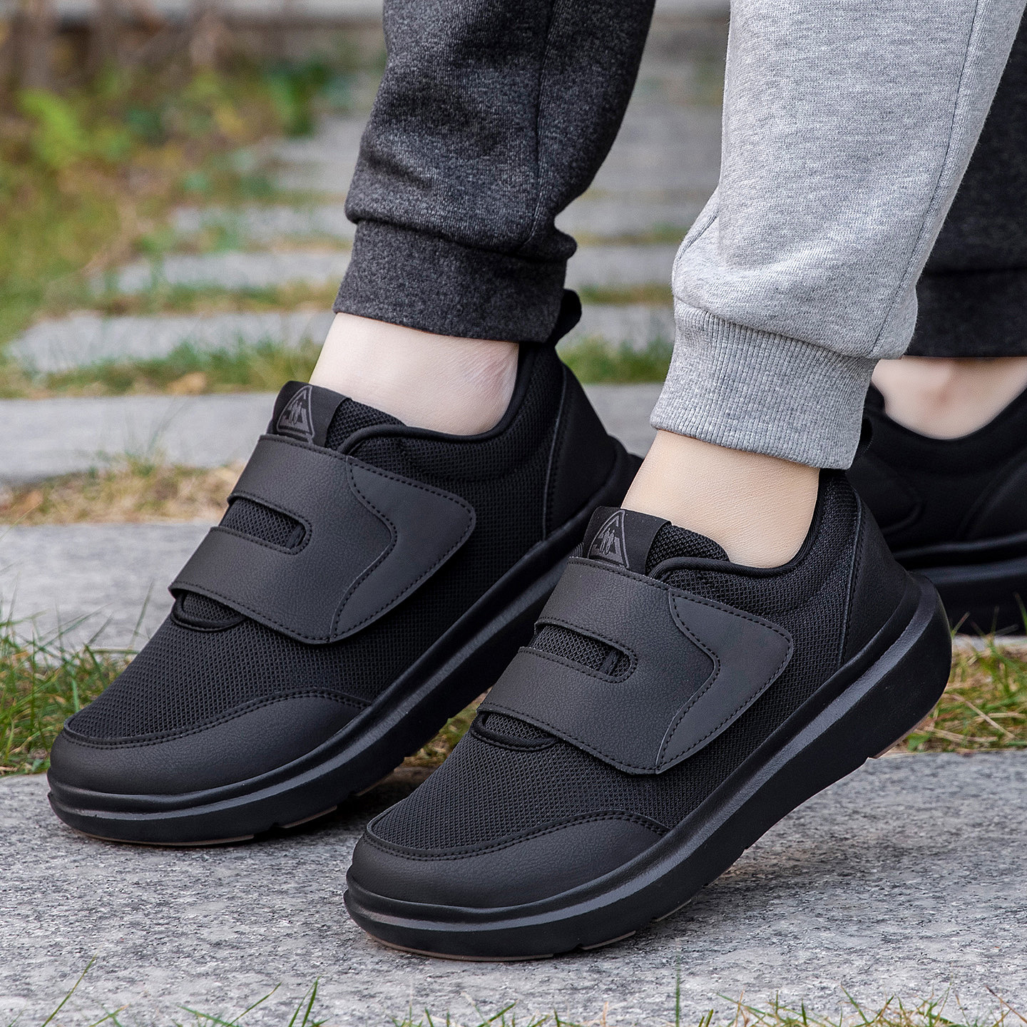 2026 New Large Size Velcro Elderly Men, Lightweight, Shock-Absorbing, Non-Slip, Sports And Casual Walking Shoes For_vogvips.com