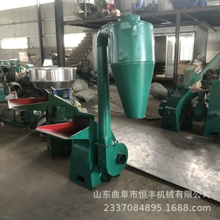 养殖饲料甘蔗渣粉碎机 秸秆稻草粮食打糠机 鸡骨头猪骨头粉碎机