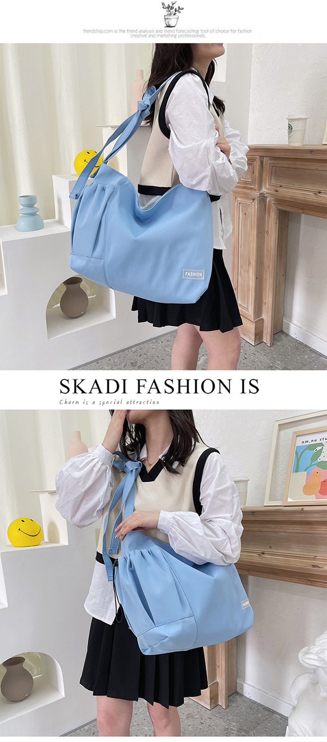 Spring and summer women's bags, ins-style, niche design sense canvas bags, drawstring single-shoulder bags, crossbody bags, college student class bags Application Scenario