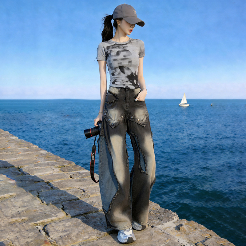 American Street Casual Short-Sleeved T-Shirt for Women, Fashionable Retro Simple Jeans for Women, Spring and Summer New Two-Piece Suit Trendy American Street Casual Short-Sleeved T-Shirt for Women, Fashionable Retro Simple Jeans for Women, Spring and Summer New Two-Piece Suit Trendy