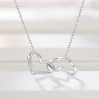 Brand necklace heart shaped