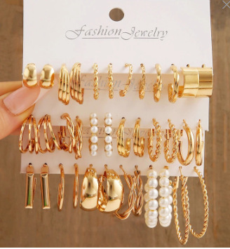 欧美跨境新款珍珠女士耳环 复古金色耳圈套装6件套Earrings Set 欧美跨境新款珍珠女士耳环 复古金色耳圈套装6件套Earrings Set