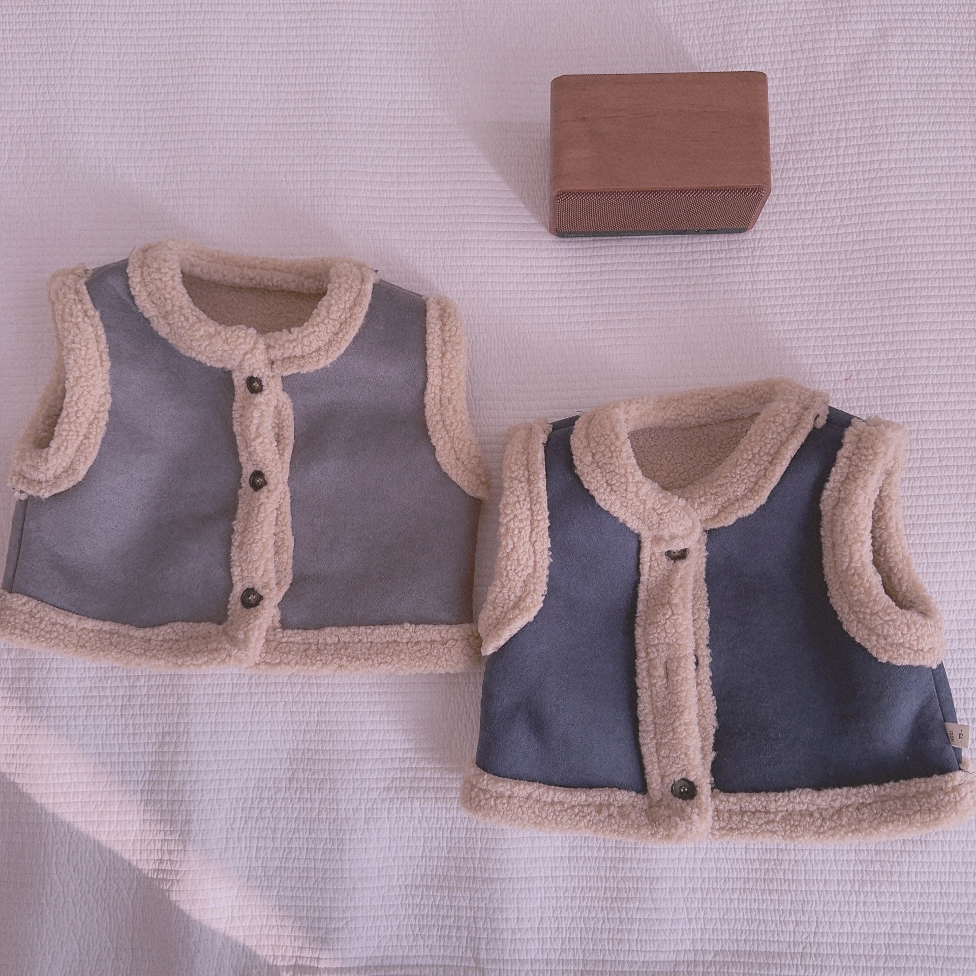 Bebé Chaleco de felpa 2023 otoño e invierno nuevo estilo coreano ropa para niños chaleco cálido para niños ropa de bebé para niños