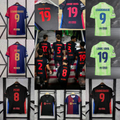 2425 バルセロナ ホーム ジャージ No. 19 ヤマール サッカー ジャージ No. 8 ペドリ 6 ガビ No. 9 レヴァーン プリント