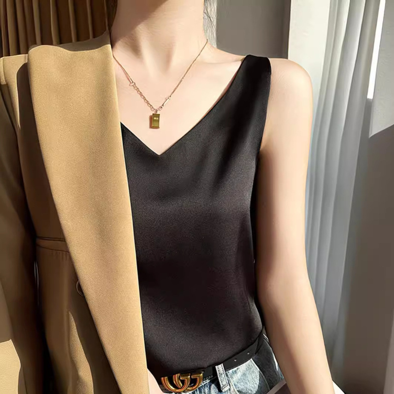 Silk Camisole Women's Spring and Autumn Suit Black Sleeveless Base Acetic Acid Satin Mulberry Silk V-neck Top