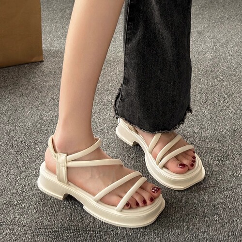 Women's Thick Sole One Strap Sandals 2025 New Summer Outdoor Wear Soft Sole Non Tiring Casual Beach Roman Sandals