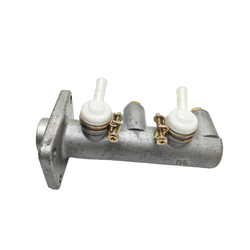 Brake Pump Parts for Daihatsu Light Truck Accessories 47201-87301 47201-87302 Brake Master Cylinder