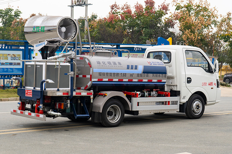 Dongfeng Huashen New Energy Sprinkler Truck, Multi-Functional Electric Sprinkler Truck for Construction Site, Dust Removal, Greening and Disinfection on Roads