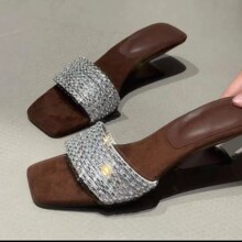 ��ʽ�^��ˮ荛���ЬЬŮ���^һ�֎�Ш�͛�Ь��ɫ¶ֺ�߸�