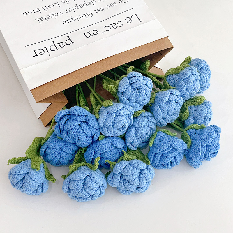 Día de San Valentín lana tejida a mano ramo acabado eterna flor artificial Rosa gancho tejida flor pareja regalo