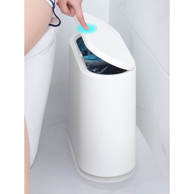 狭間のゴミ箱は超狭い11センチトイレの狭い縁の狭間の超薄型の隙間の浴室です。|undefined