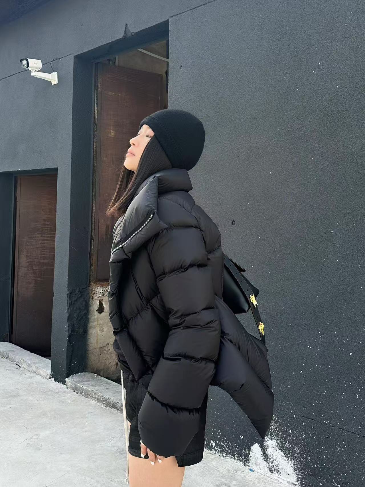 Qadın qış aşağı gödəkçəsi, ağ ördək tükü, 90% doldurma