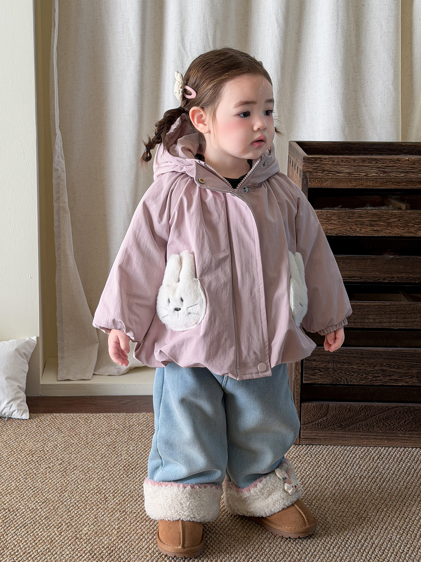Ropa de algodón de niñas ropa de invierno 2025 nuevo abrigo de calentamiento grueso chaqueta de algodón de niños ropa de bebé