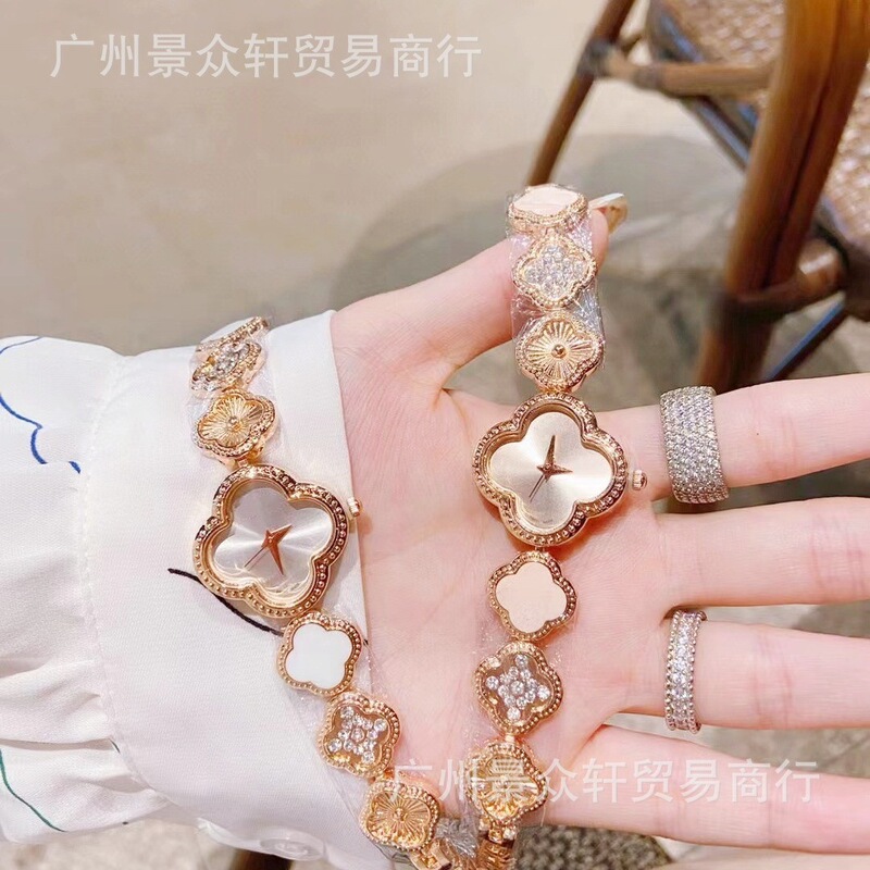 E-Commerce Live Broadcast Hot Selling Four-Leaf Clover Jewelry Watch Simple and Versatile Quartz Fashion Station Western Factory Dai Shika Watch