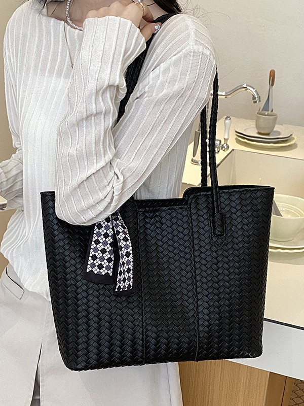 Bolsa de viaje de alta calidad para mujeres 2026 nueva moda transfronteriza de moda tejida exquisita de gran capacidad bolso de hombro
