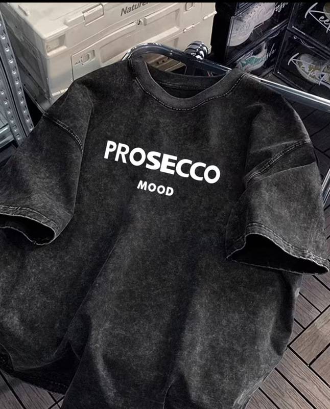 ゆったりとしたヨーロッパとアメリカンスタイルのレタープリント半袖Tシャツ、女性用夏の新しいスタイルのウォッシュ加工の古いデザインのボトムストップスイン|undefined