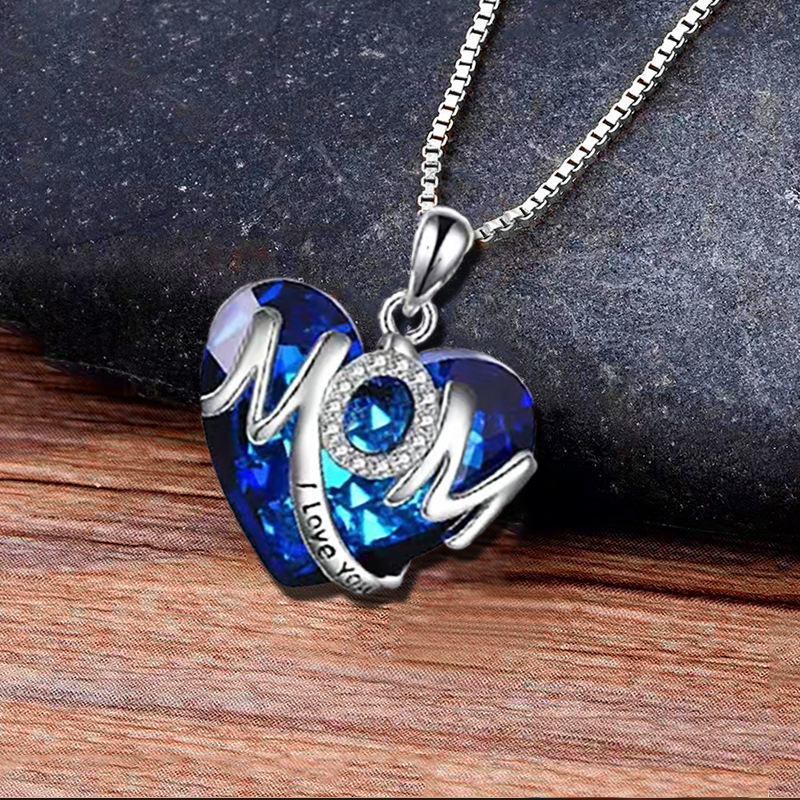 Wholesale Jewelry Simple Style Classic Style Heart Shape Alloy Organic Glass Zircon Inlay Pendant Necklace display picture 4