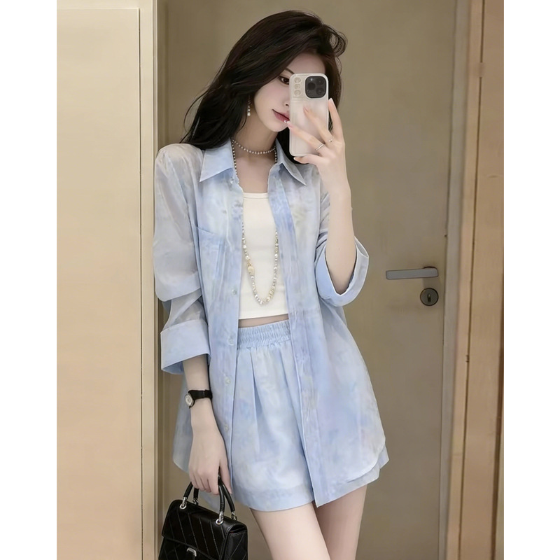 Blue Fashionable and Stylish Age-Reducing Beach Sun Protection Shirt and Shorts Set for Women Summer 2026 New Two-Piece Set Blue Fashionable and Stylish Age-Reducing Beach Sun Protection Shirt and Shorts Set for Women Summer 2026 New Two-Piece Set