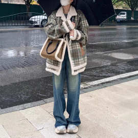 美式复古格纹设计感毛呢外套女2025秋冬季新款加厚羊羔毛呢子大衣