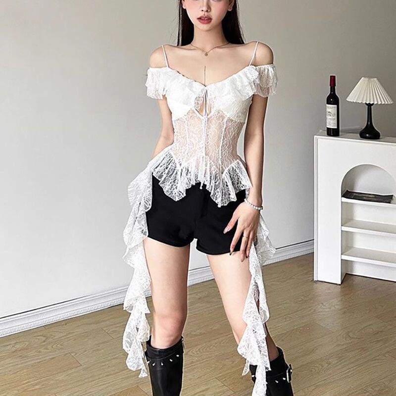 2026 Summer New Hot Girl Style Pure Desire Lace Patchwork See-Through Sexy Camisole with Ruffled Edges Short Top