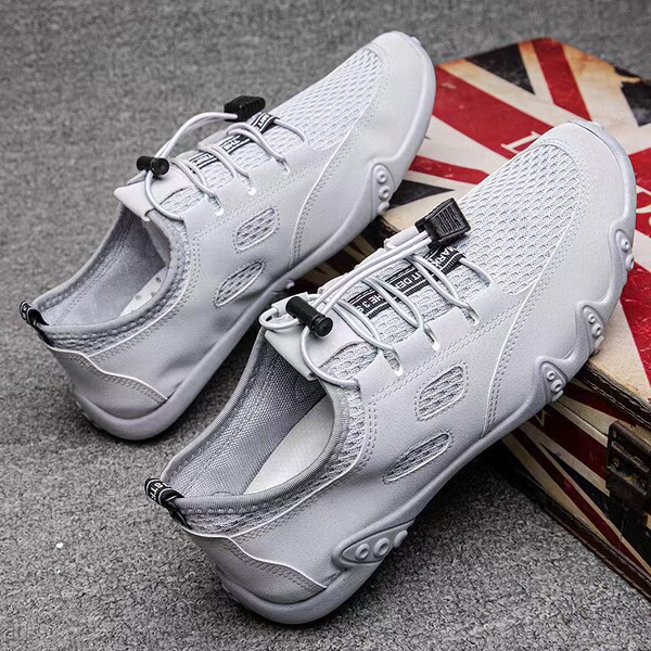 classic breathable shoes