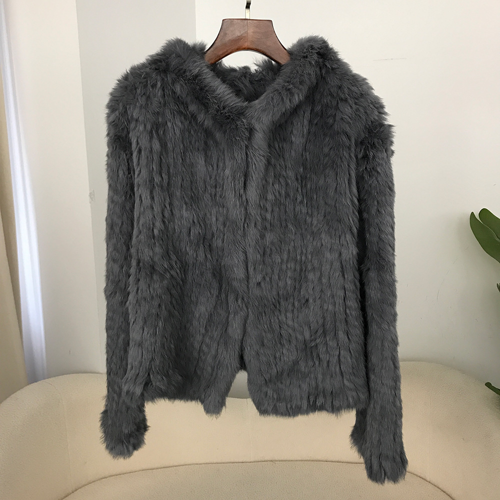 Abbigliamento da donna Nuovo autunno e inverno Criptato ispessito fatto a mano a doppia faccia tessuto con cappuccio corto in pelliccia di coniglio per le donne stile giovane_voghion.com