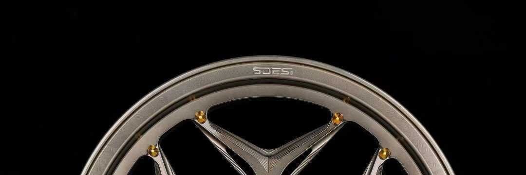 Des XT95FX wheel rim is suitable for M Sea Star, Niu, and Ninebot MZM5. The front hub is thickened