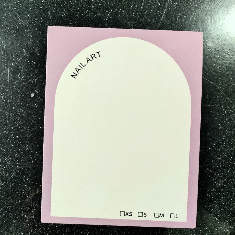 100张ins美甲打版卡纸收纳包装胶条展示卡穿戴甲卡设计师ins风