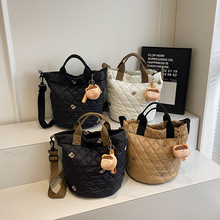 2024秋冬新款通勤大容量托特包学生上课单肩包韩版斜挎包手提布包