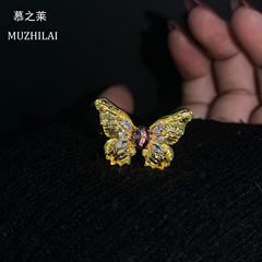 新中国式宮廷風沙金紫ドリル蝶指輪女軽豪華小衆精致指環ファッション高級感手飾り