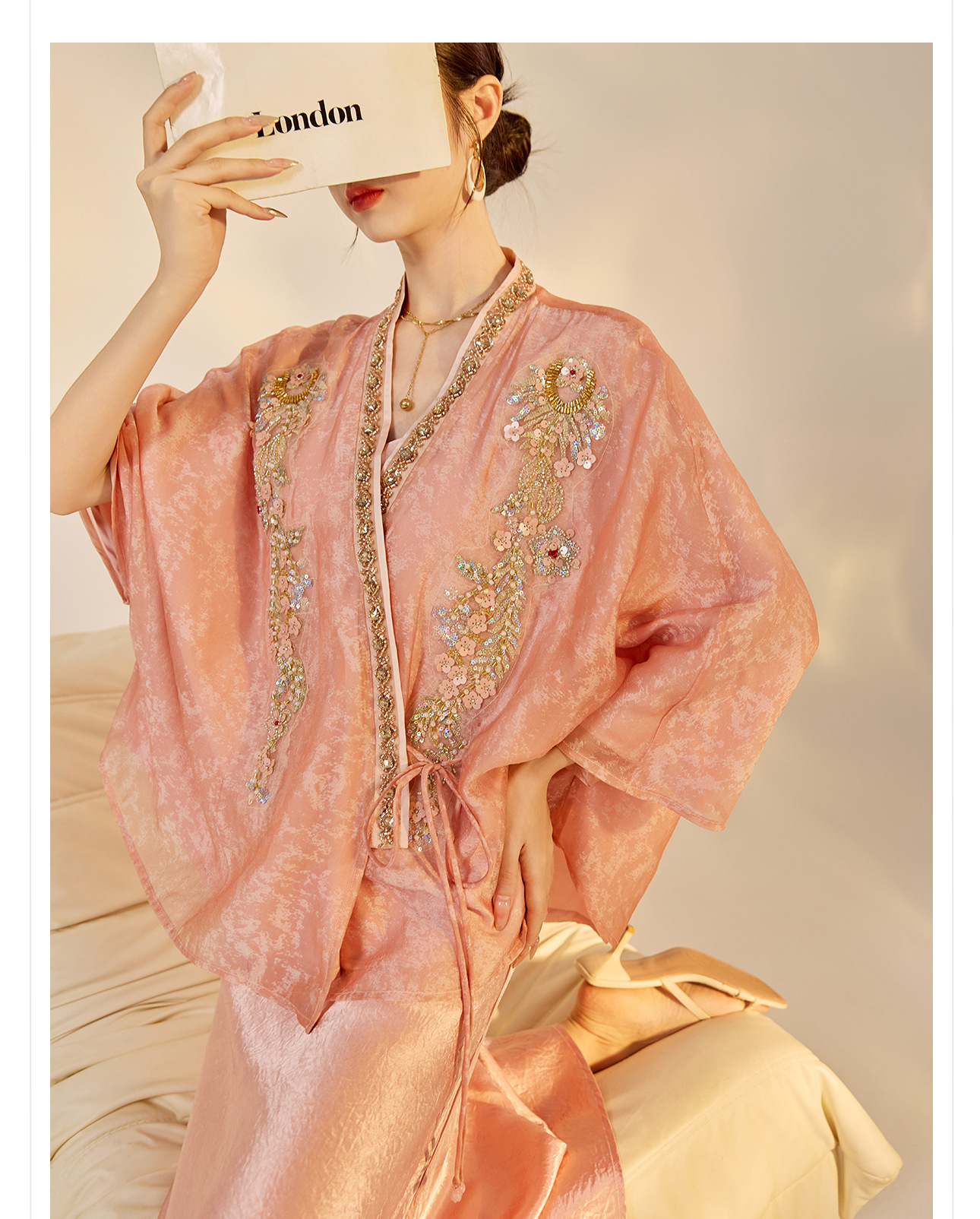 Áo cardigan nữ dáng rộng Tencel thêu hạt phong cách Trung Hoa — hồng, mơ chi tiết 25