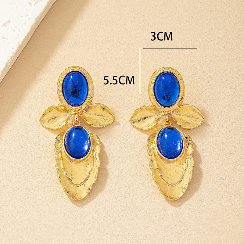 19g Weight Ear Studs Classification 1 Pair Quantity Holiday Occasion Alloy Material Oval Pattern Women's Gender Inlay Design Retro Style 1 Pair Retro Oval Inlay Alloy Ear Studs 8
