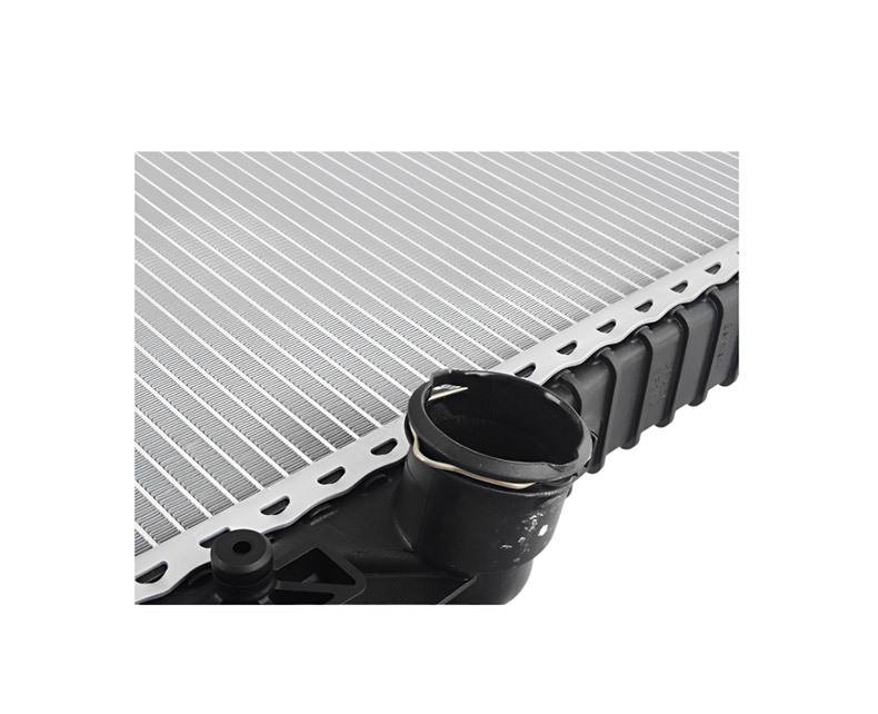 97010613102 97010613103 Is Suitable for Porsche Panamera 970 Cooling Radiator Water Tank