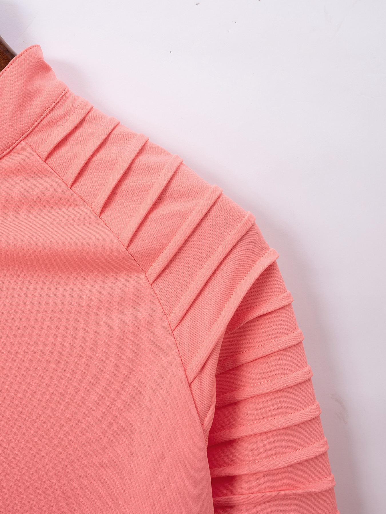 Men's Long Sleeve Polo Shirt With Arm Pleats And Zipper Casual_voghion.com