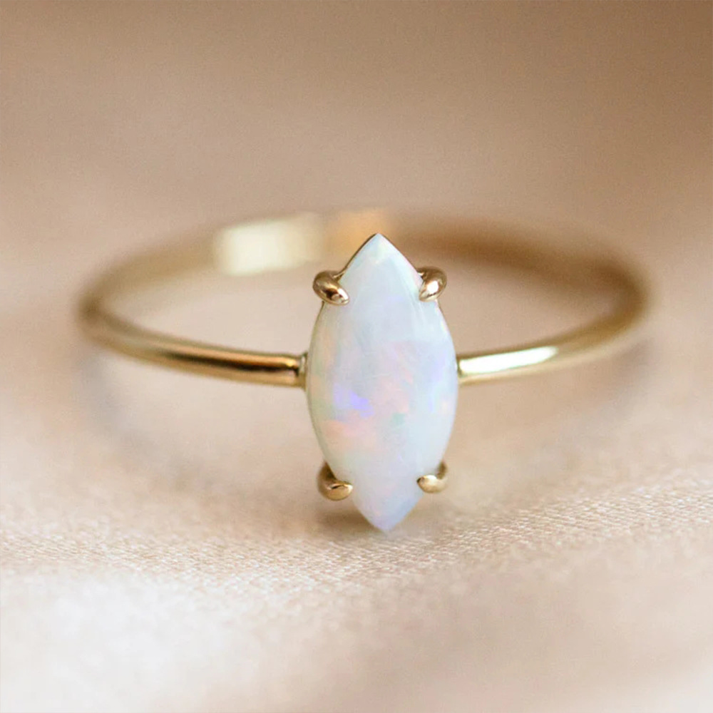 Oval Pattern Women's Gender 925 Sterling Silver Artificial Gemstones Oval Rings