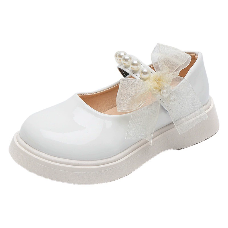 Кожаная обувь для девочек, весна-осень 2024, новый корейский стиль, туфли принцессы на мягкой подошве с жемчугом для маленьких девочек, одинарные туфли в британском стиле, трибутомия