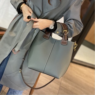 Live Explosions Top Layer Cowhide Bucket Women's Bag High-grade All-match Commuter Large Capacity Handbag Tote Bag Crossbody Bag