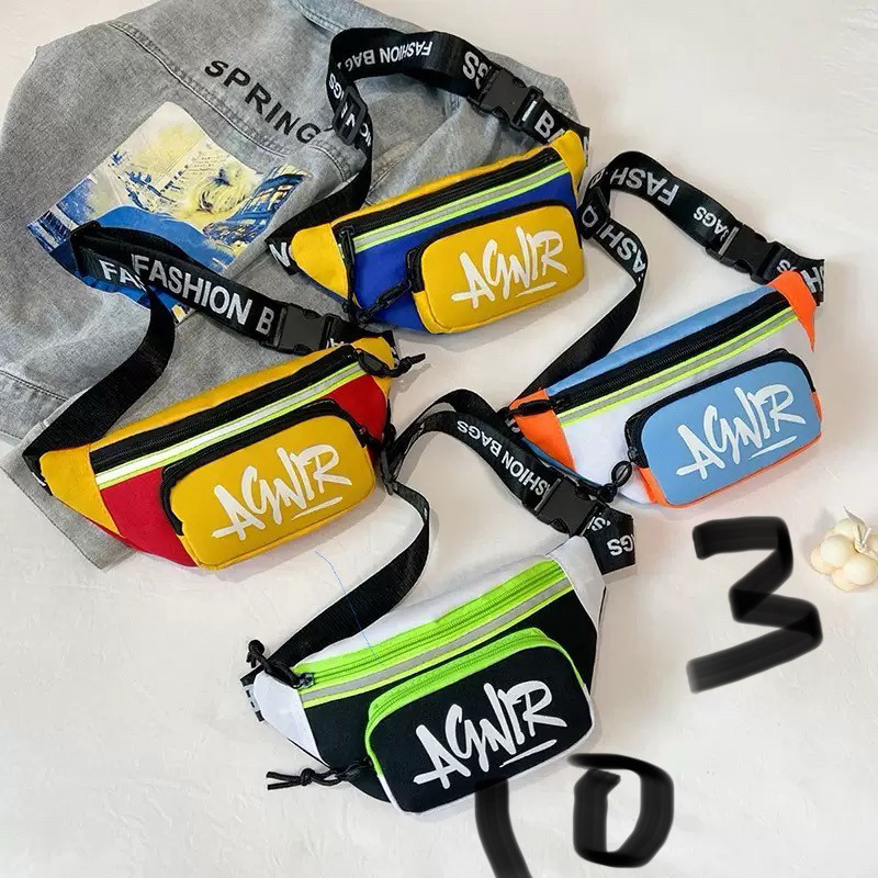 Stylish small chest bag and waist bag for boys and girls, perfect for carrying when going out; 2026 new fashion children's waist bag, mini crossbody bag