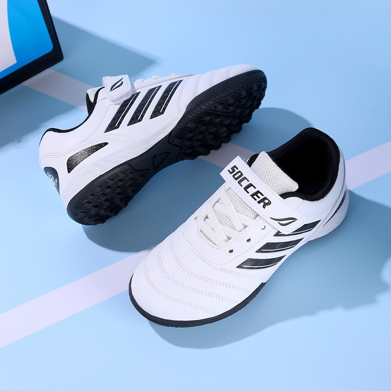 Zapatos de Fútbol Infantil con Cierre Adhesivo Transpirable y Ajustable para Entrenamiento image 9