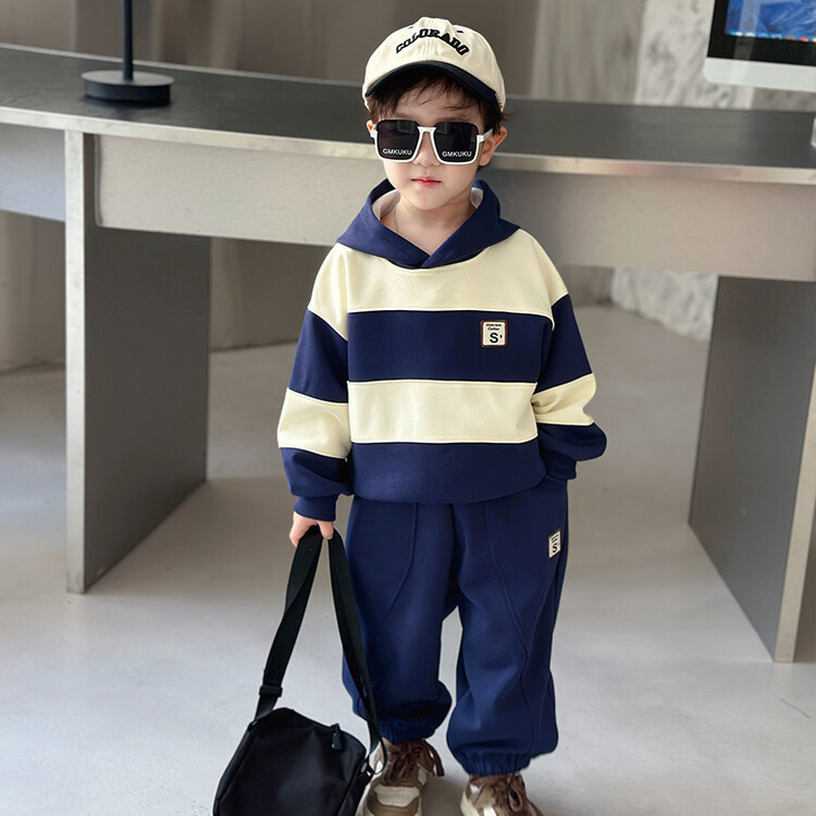 Color Block per ragazzi 2023 Primavera e autunno Nuovi set sportivi con cappuccio per il tempo libero per bambini Vestiti alla moda per bambini_voghion.com