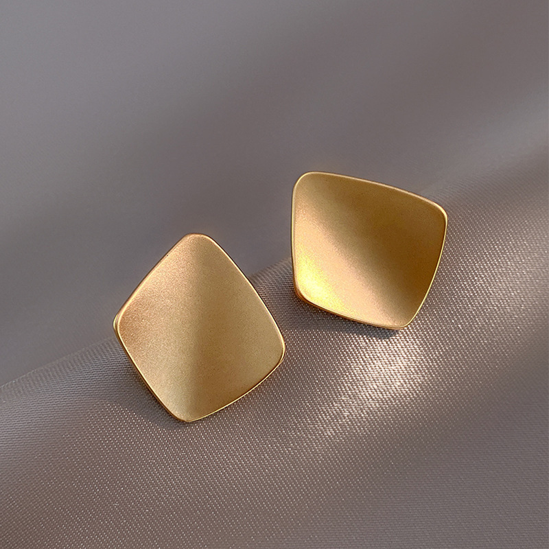 Fashion Simple Square Retro Hong Kong Style New Trendy Earrings Internet Celebrity Temperament Stud Korean Drop Earrings Accessories Fashion Simple Square Retro Hong Kong Style New Trendy Earrings Internet Celebrity Temperament Stud Korean Drop Earrings Accessories