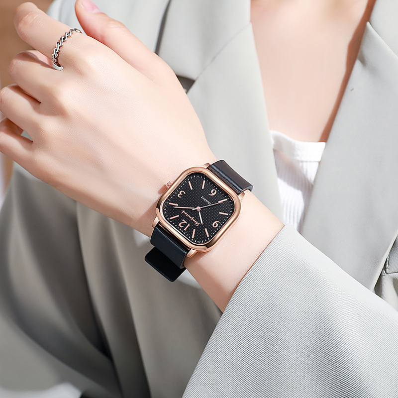 Reloj cuadrado para estudiantes de secundaria simple Harajuku temperamento esfera pequeña estilo coreano arte retro Mori reloj digital femenino